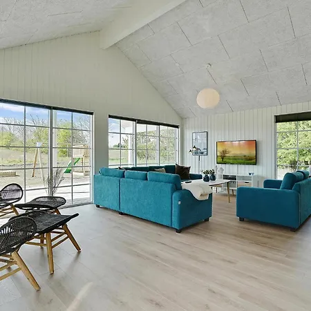 Beautiful In With Sauna Holiday home