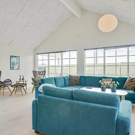 Holiday home Beautiful In With Sauna Grenaa