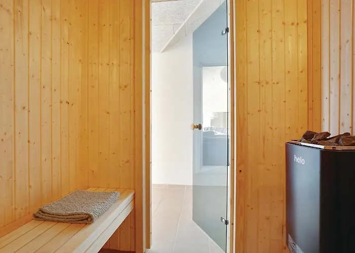 Beautiful In With Sauna Ferienhaus *